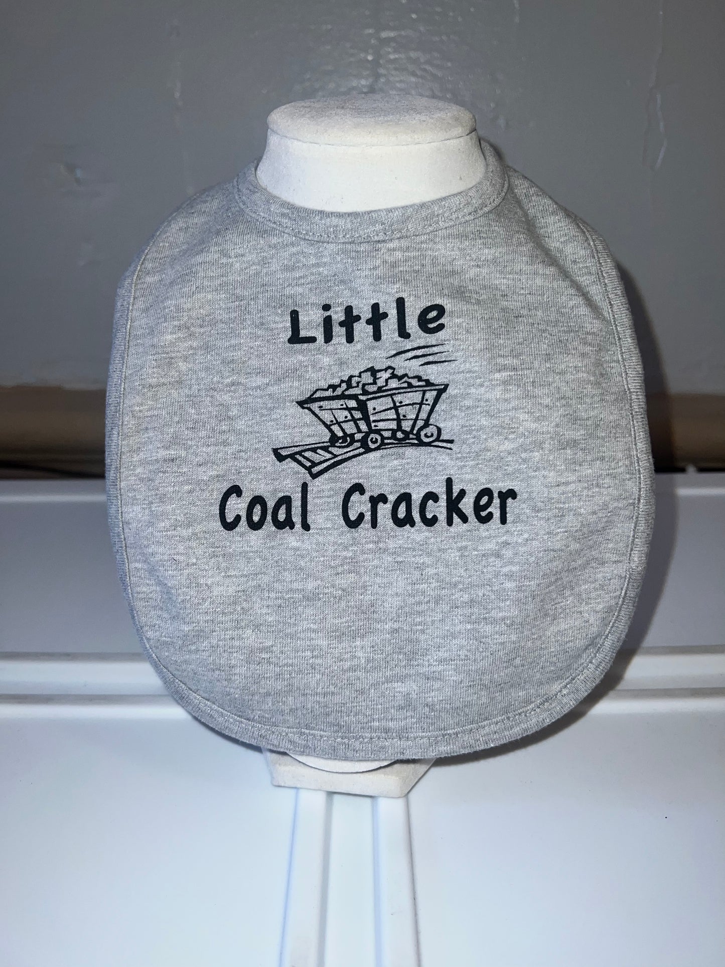 Little Coal Cracker baby bib - S277