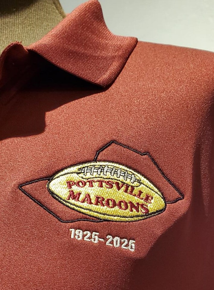 Maroon's Golf Tee